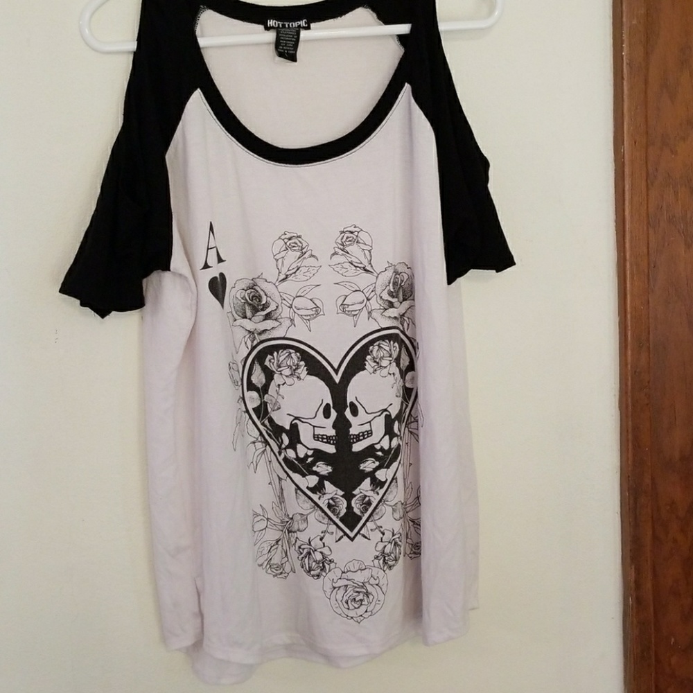 Cold shoulder top